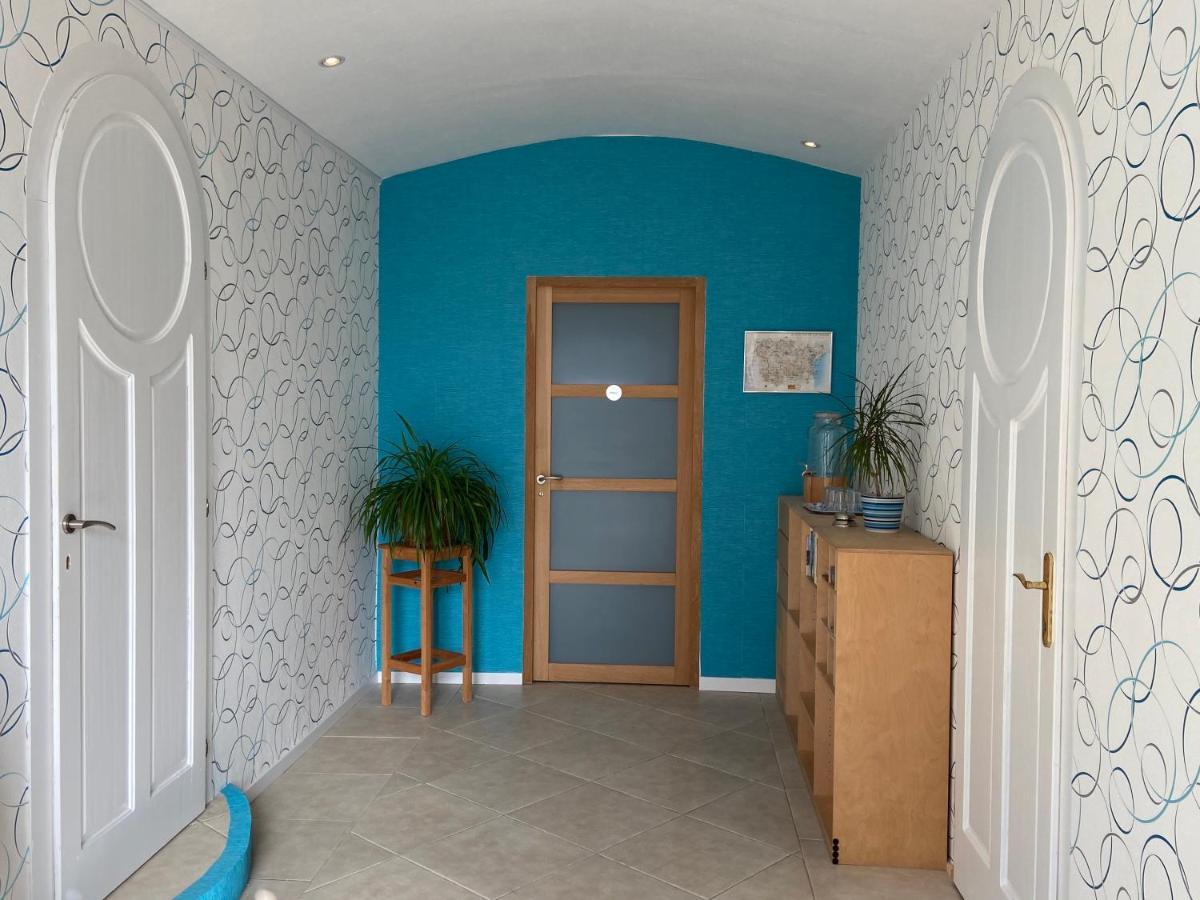 Auberge Gekko Ornaisons Exteriör bild
